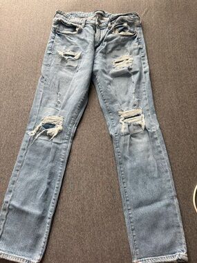 Aeropostale Men's Light Blue Distressed Straight Jeans